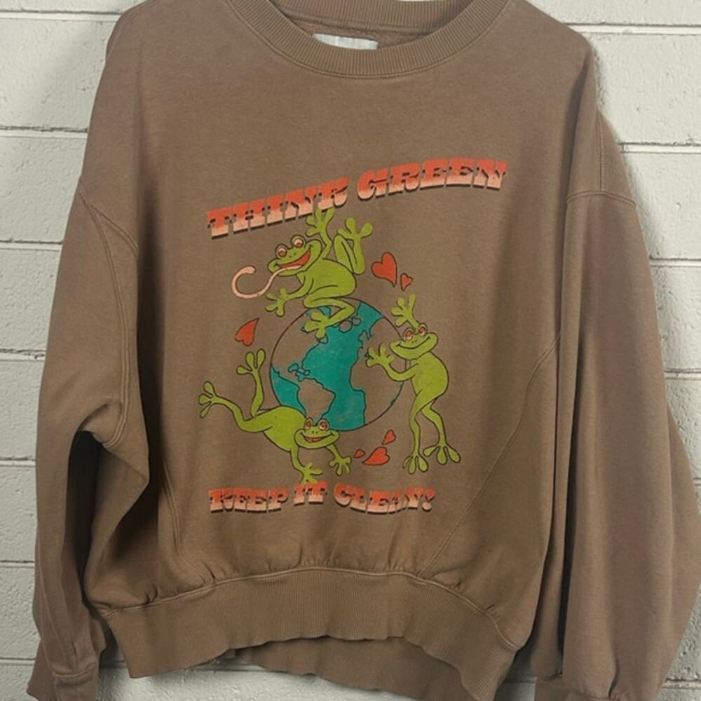 URBAN OUTFITTERS Sweatshirt
Brown Think Green Frogs Earth Day size Small - Picture 5 of 9